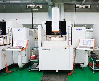 0d4c438ad875338daabadf6a20ea3ec3